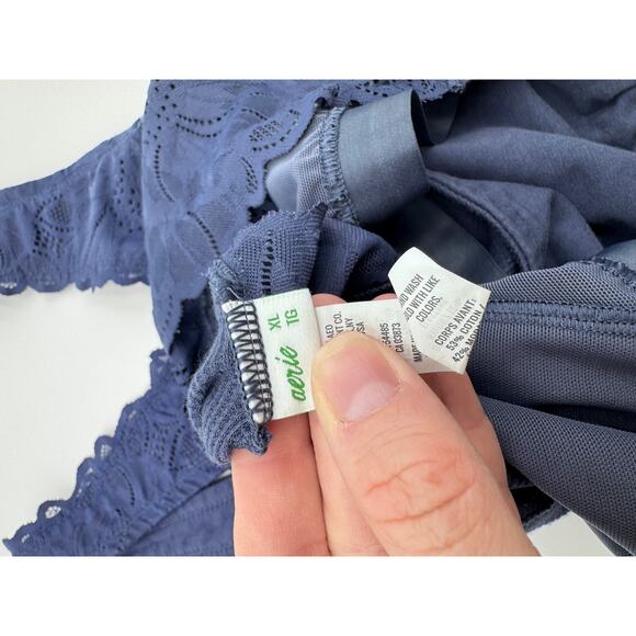 Aerie Lace Built in Bra Tank Size Extra Large Blue - Picture 4 of 5
